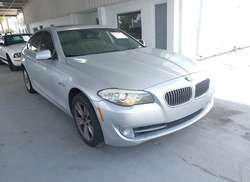 2012 BMW 528I  