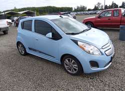 2014 Chevrolet Spark EV 2LT