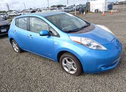 2011 Nissan Leaf SL