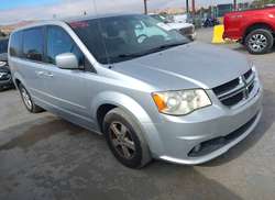 2012 Dodge Grand Caravan Crew