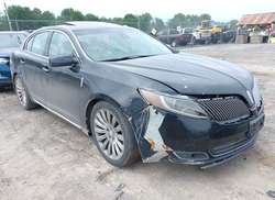 2013 Lincoln MKS  