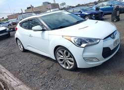 2013 Hyundai Veloster Base W/Black