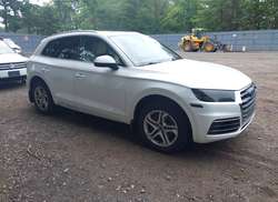2018 Audi Q5 2.0T Premium/2.0T Tech Premium