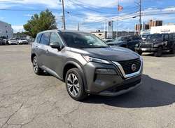 2021 Nissan Rogue SV FWD