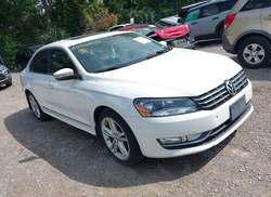 2014 Volkswagen Passat 2.0L TDI SEL Premium
