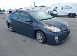 2010 Toyota Prius III