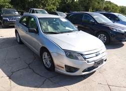 2011 Ford Fusion S