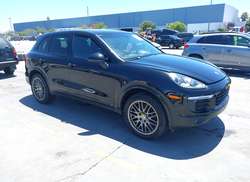 2017 Porsche Cayenne Platinum Edition