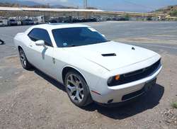2015 Dodge Challenger SXT Plus