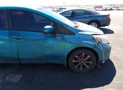 2014 Nissan Versa Note SV — 13